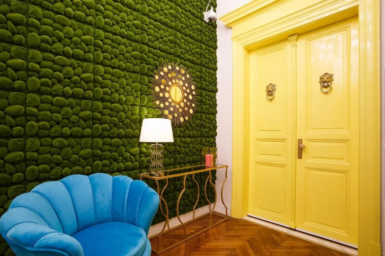 Palace Apartment By Main Station - President Praga Repubblica Ceca