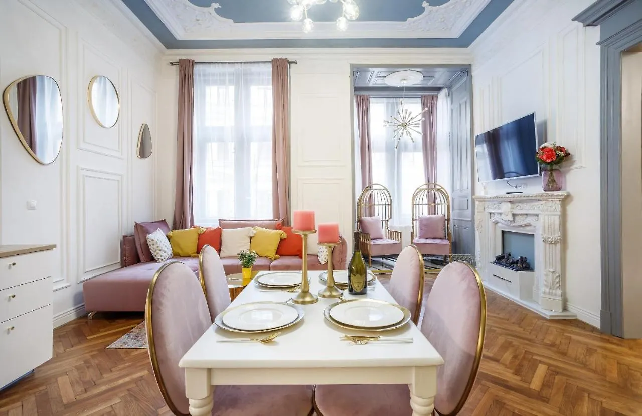 Palace Apartment By Main Station - President Praga