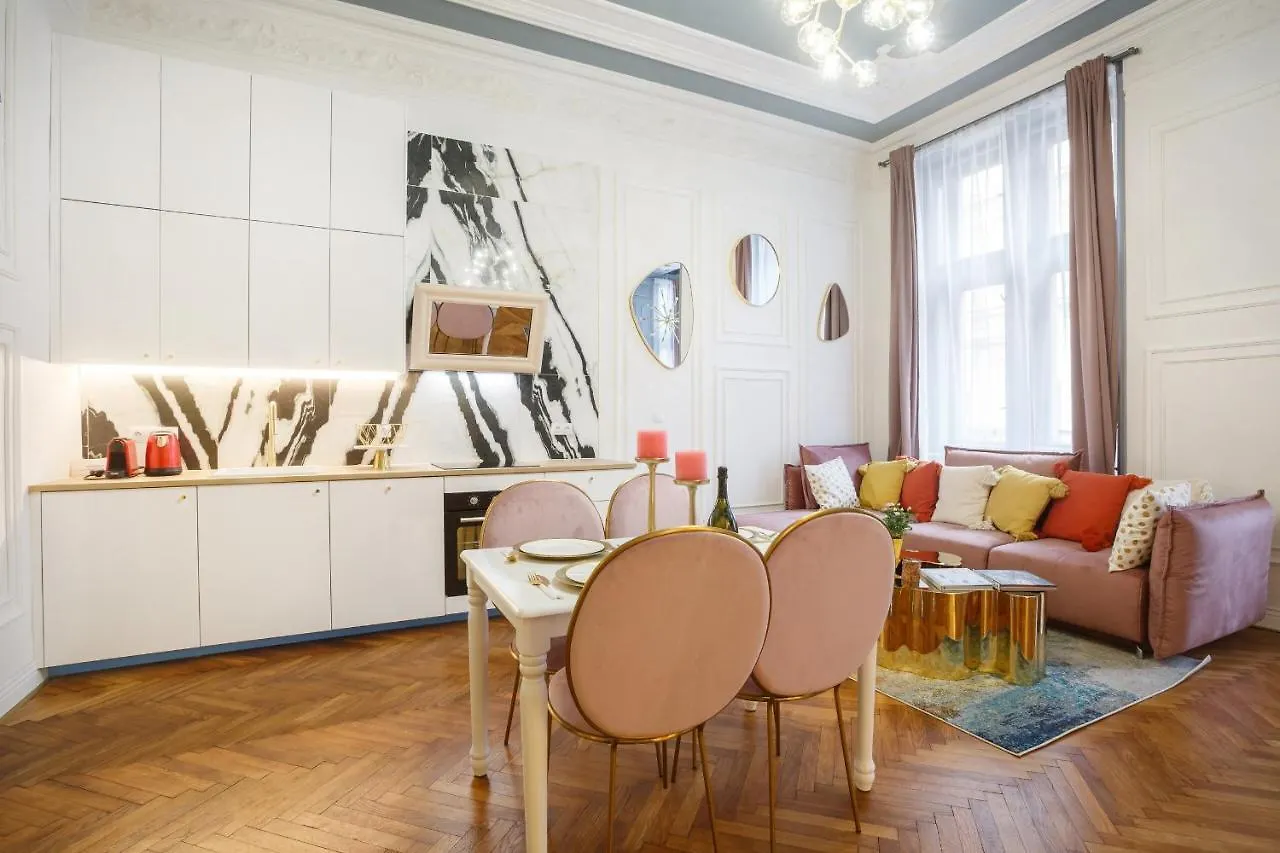 Palace Apartment By Main Station - President Praga